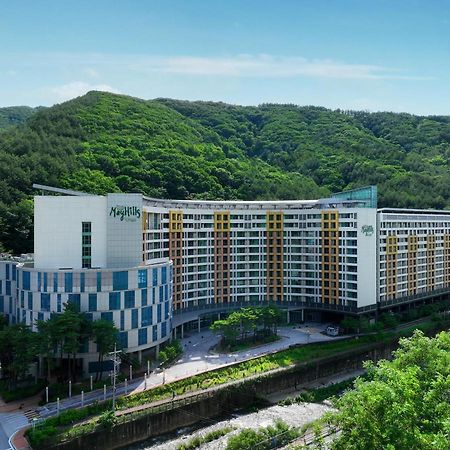 Jeongseon Mayhills Resort Zewnętrze zdjęcie