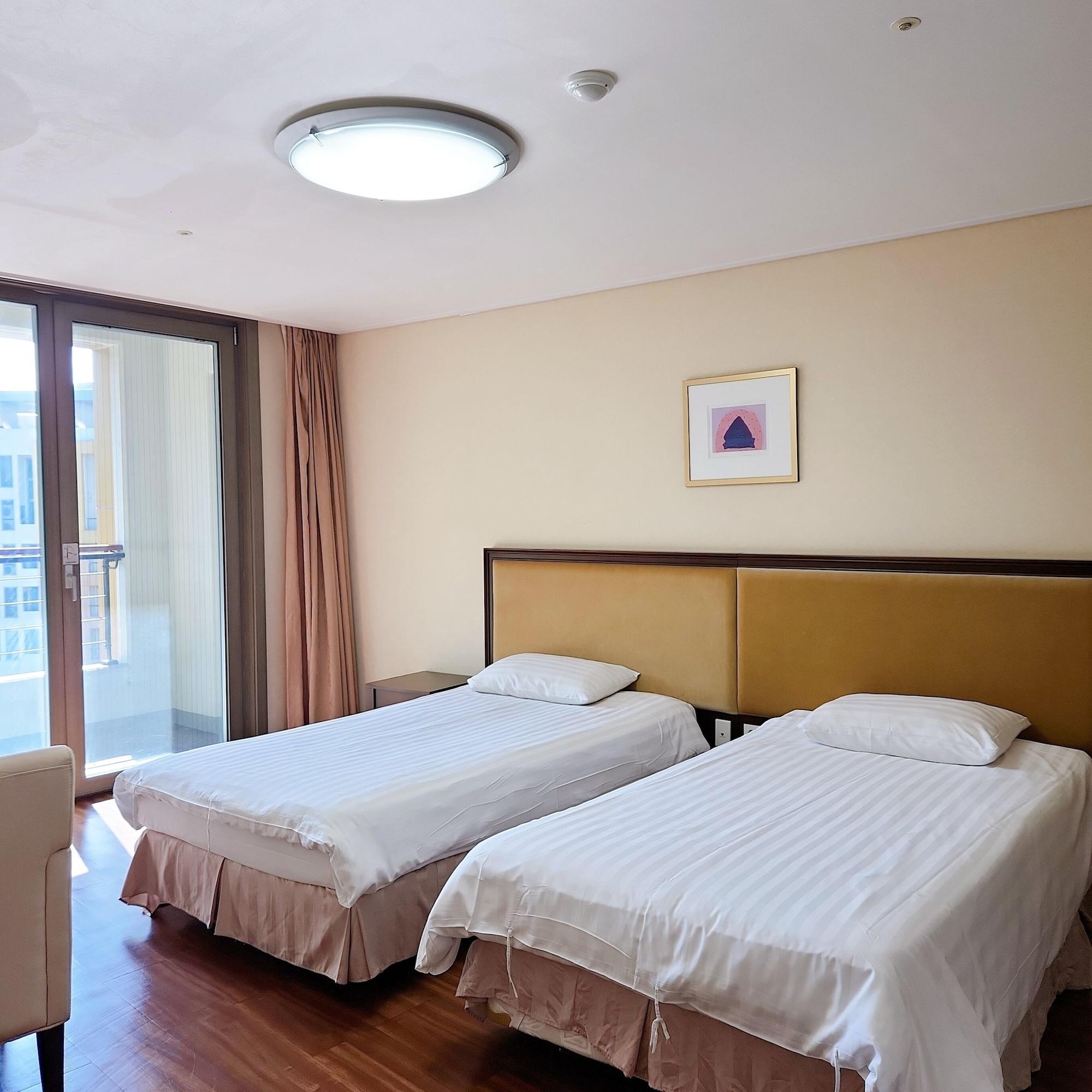 Jeongseon Mayhills Resort Zewnętrze zdjęcie