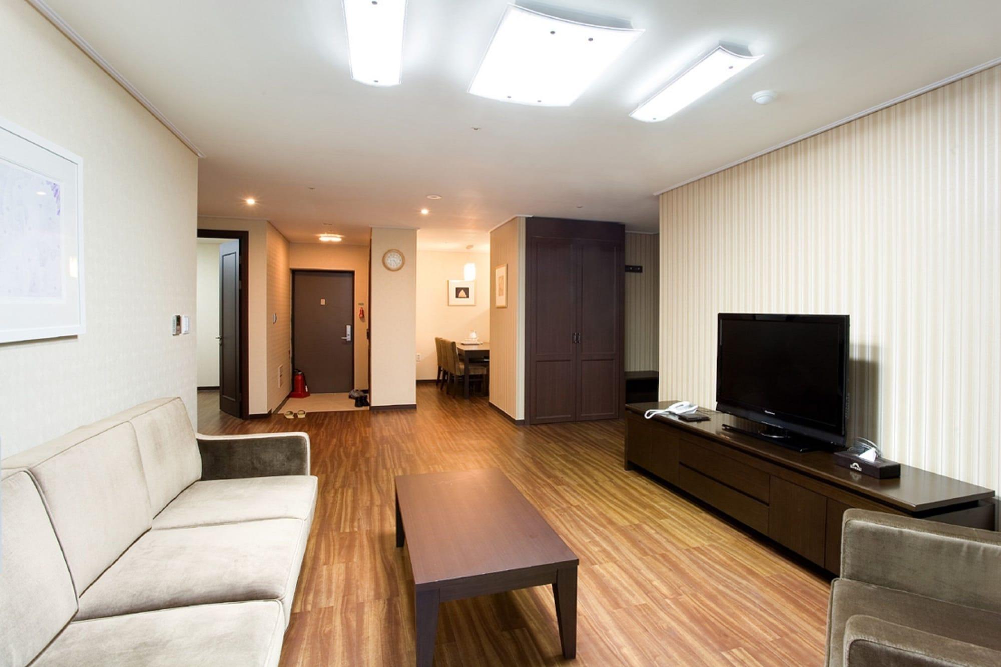 Jeongseon Mayhills Resort Zewnętrze zdjęcie