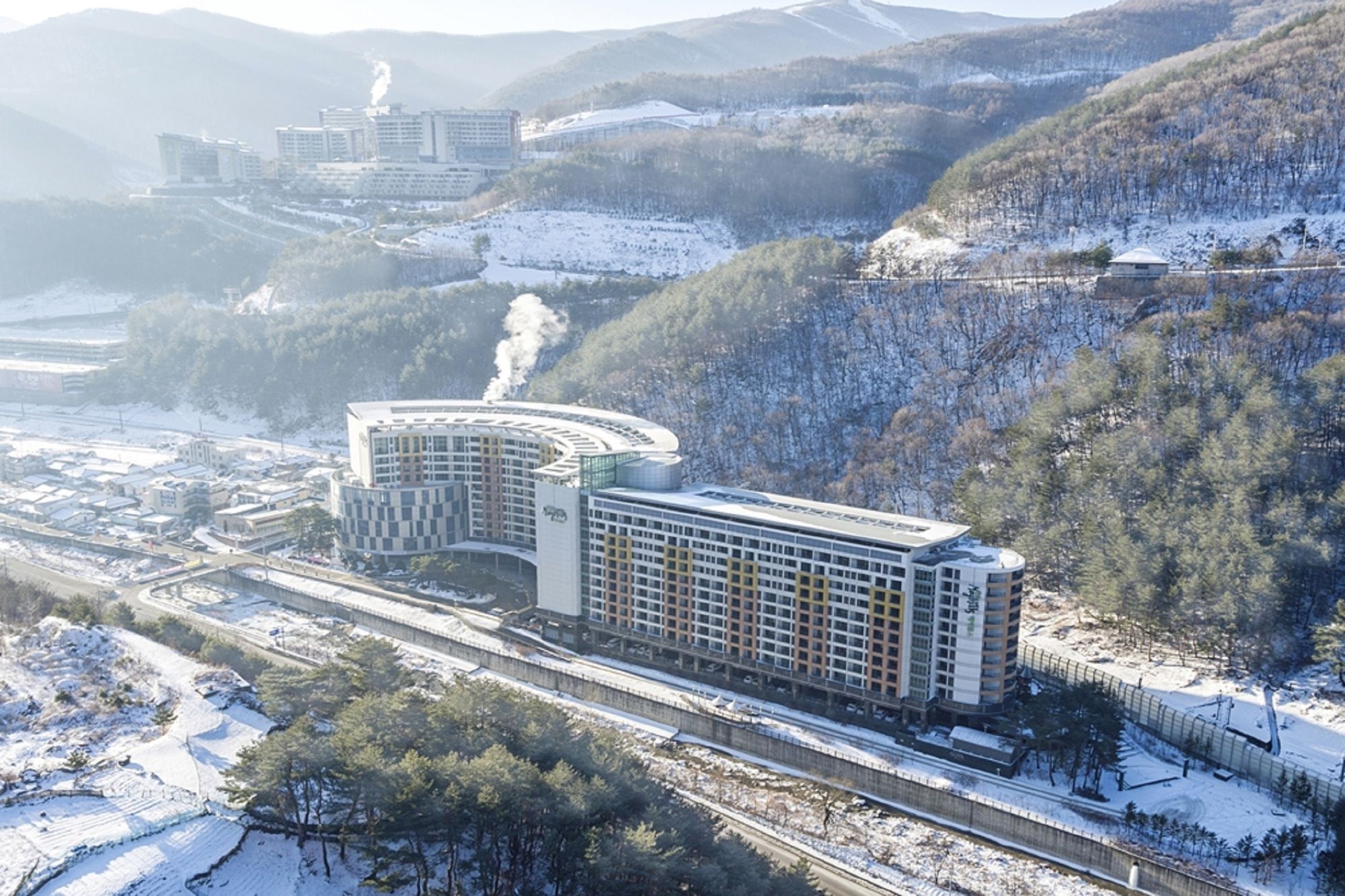 Jeongseon Mayhills Resort Zewnętrze zdjęcie