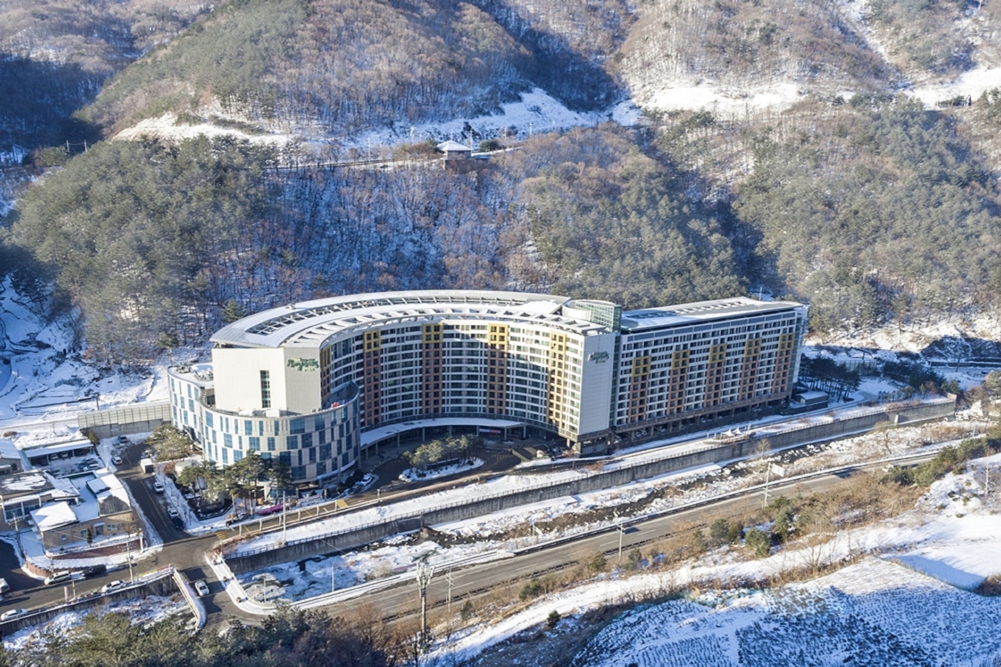 Jeongseon Mayhills Resort Zewnętrze zdjęcie